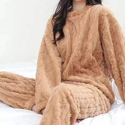 Winter Warmth Lounge Set